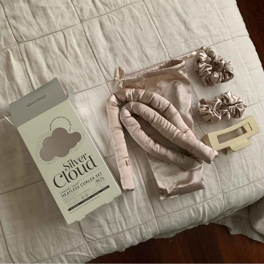 Silver Cloud Heatless Curler Set - image 1